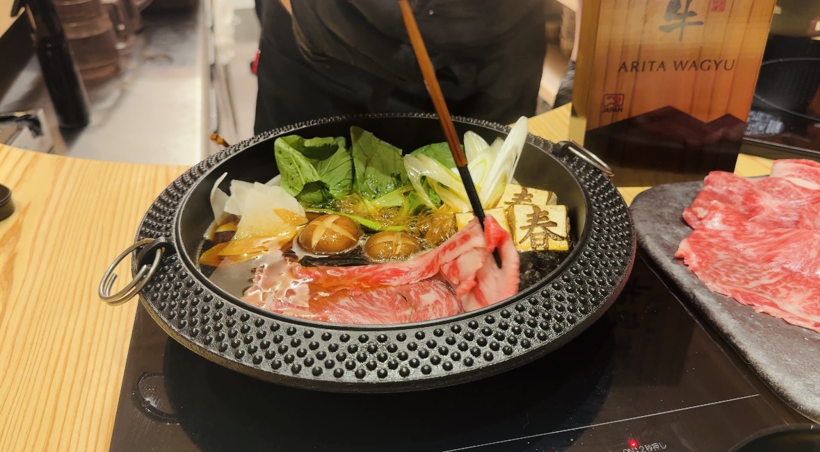 A great place to enjoy authentic halal yakiniku in Kyoto.
